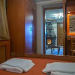 Exohiko Hotel *
