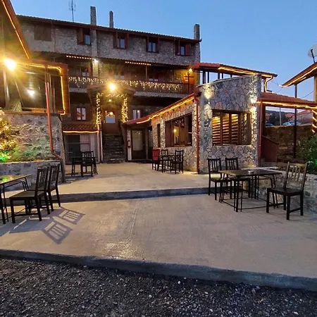 Hotel And εξοχικό Agios Athanasios (Pella)
