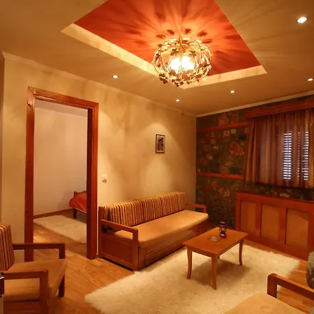 Exohiko Hotel *